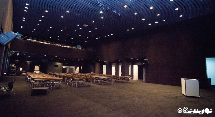 نمای سالن جلسه و همایش